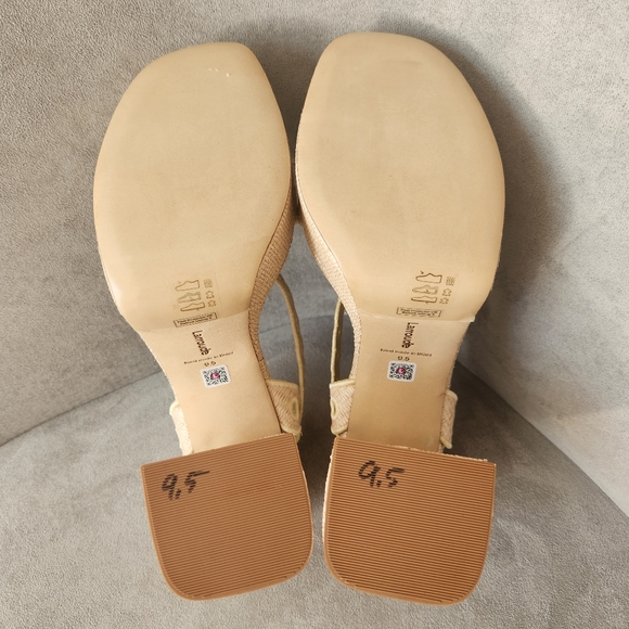 Larroude platform sandals 9.5 cream raffia Dolly Broderie chunky heels new $330 - Picture 17 of 17